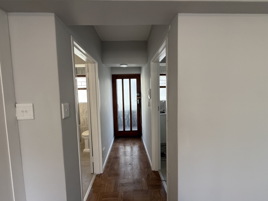 To Let 2 Bedroom Property for Rent in Sea Point Western Cape